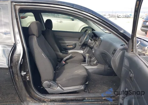 2009 Hyundai Accent Gs from USA, damaged, VIN KMHCM36C39U118100